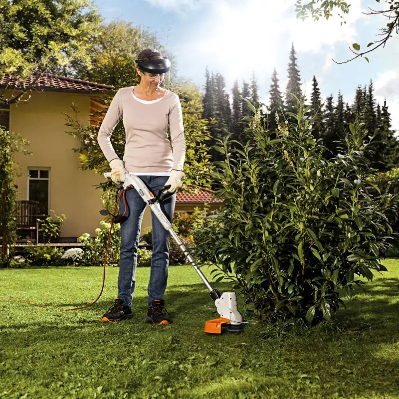 STIHL FSE 52 электротриммер STIHL FSE 52 электротриммер