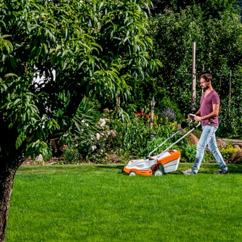 STIHL RMA 235 (без АКБ и ЗУ) аккумуляторная газонокосилка STIHL RMA 235 (без АКБ и ЗУ) аккумуляторная газонокосилка