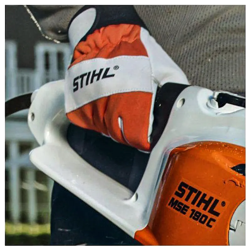 Электропила STIHL MSE 230 C-BQ с шиной 16" / 40 см Электропила STIHL MSE 230 C-BQ с шиной 16" / 40 см